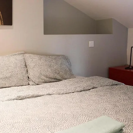 Bright Triplex Near The Bastille District Paris